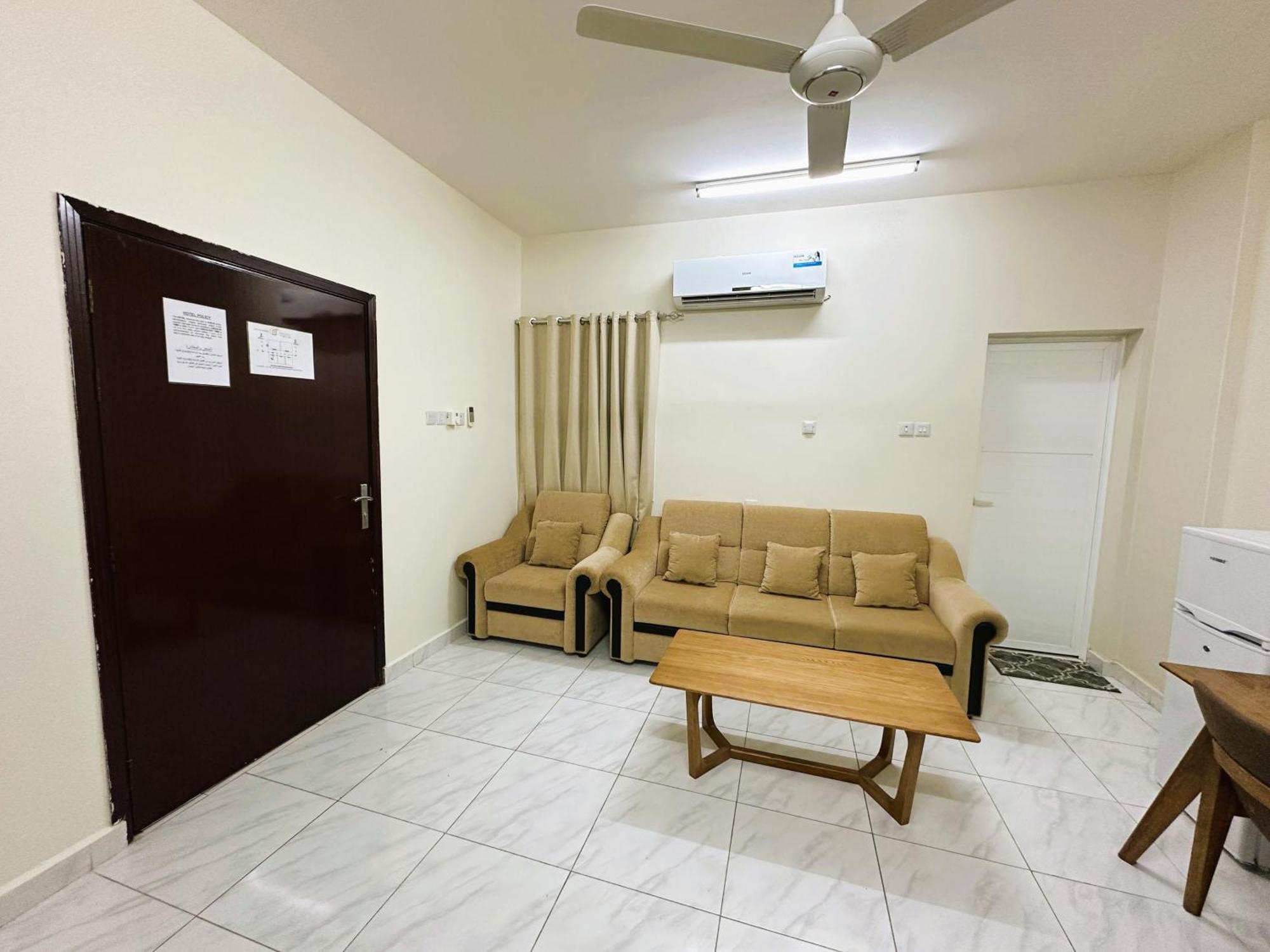 Bahla Jewel Hotel Apartments Bagian luar foto