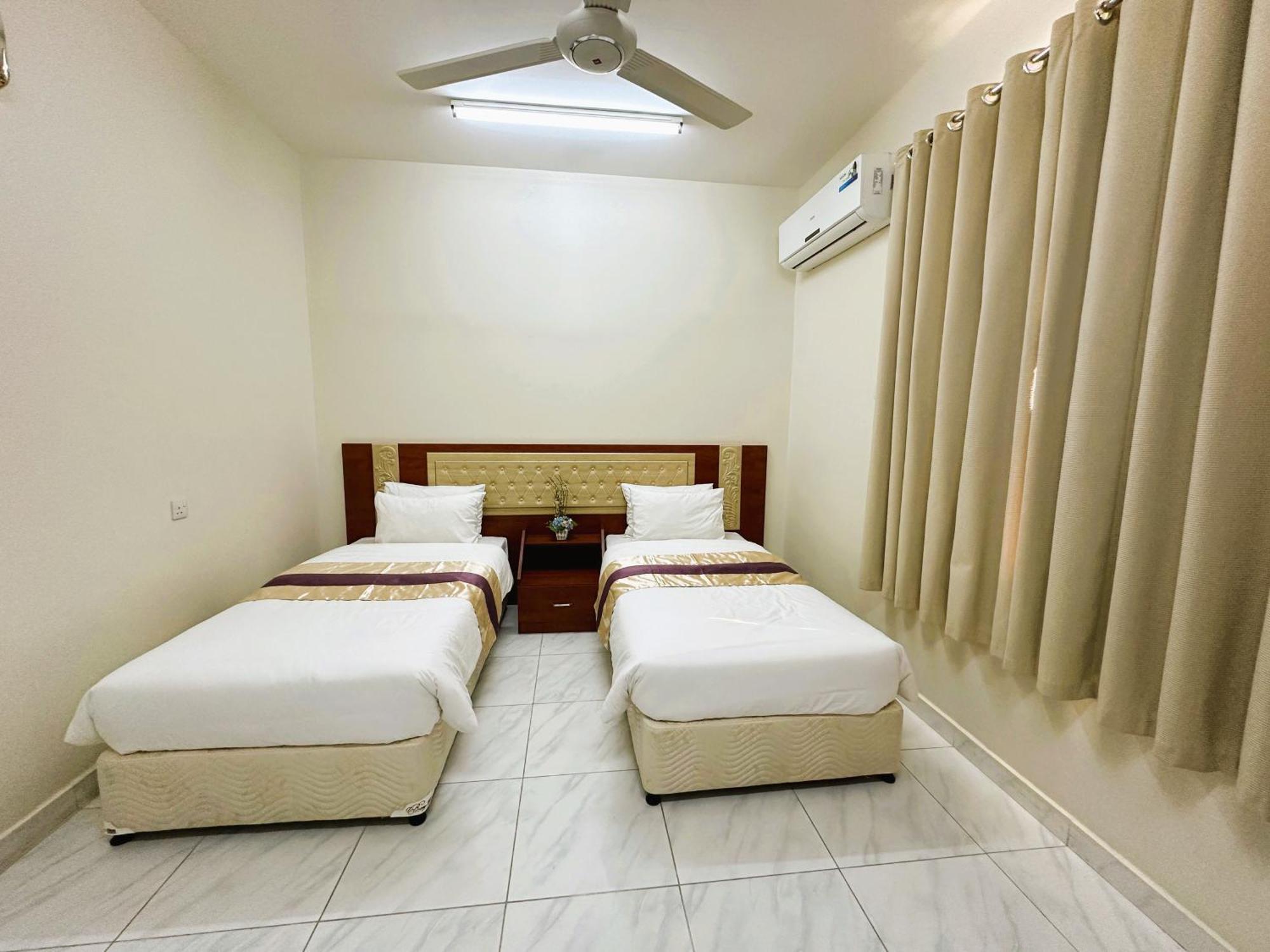 Bahla Jewel Hotel Apartments Bagian luar foto