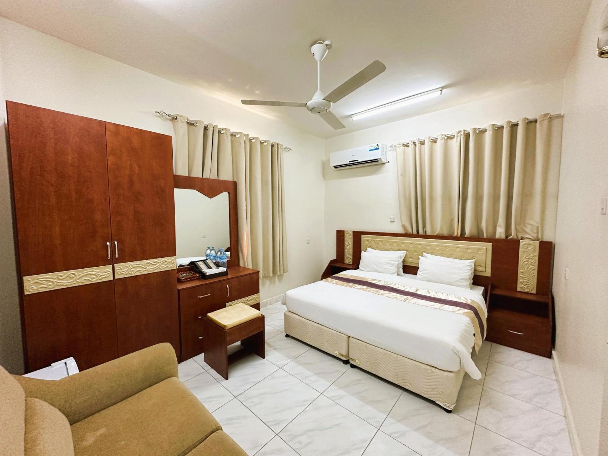 Bahla Jewel Hotel Apartments Bagian luar foto